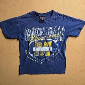 Vtg 90s University Of Michigan Wolverine NCAA shirt Magic Johnson T's Spellout M